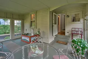 438 Old Lancaster Rd, Haverford, PA 19041 - Photo 17