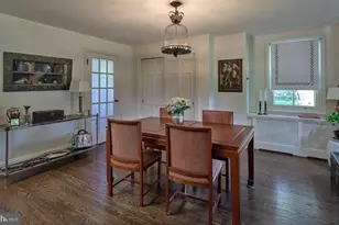438 Old Lancaster Rd, Haverford, PA 19041 - Photo 9