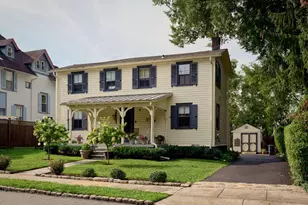 438 Old Lancaster Rd, Haverford, PA 19041 - Photo 5
