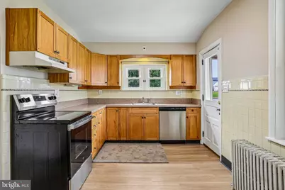 427 W Race Street, Pottstown, PA 19464 - Photo 17