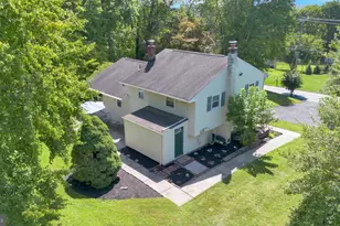 1042 Davis Grove Rd, Ambler, PA 19002 - Photo 3