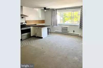 447 N Pine Street #D-4, Royersford, PA 19468 - Photo 5