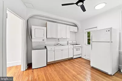 1 Athens Avenue W #D, Ardmore, PA 19003 - Photo 3