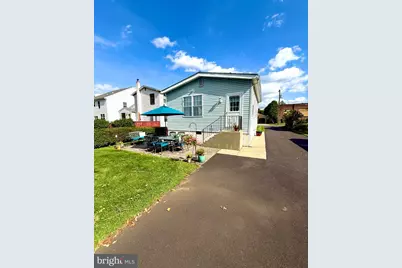 109 N Sylvania Avenue, Jenkintown, PA 19046 - Photo 5