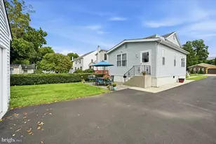 109 N Sylvania Ave, Jenkintown, PA 19046 - Photo 25