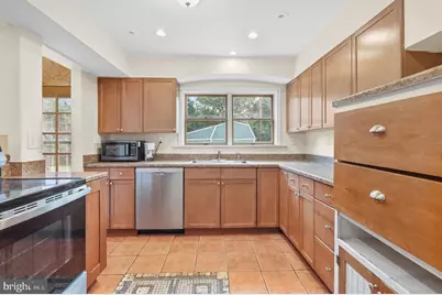 3036 Stoney Creek Road, Norristown, PA 19401 - Photo 21