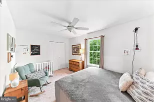 18 Pin Oak Dr, Phoenixville, PA 19460 - Photo 27
