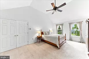 18 Pin Oak Dr, Phoenixville, PA 19460 - Photo 21