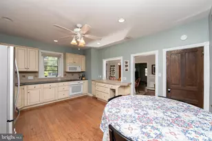 862 Walnut St, Royersford, PA 19468 - Photo 17