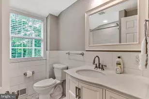 609 Haws Ln, Oreland, PA 19075 - Photo 31