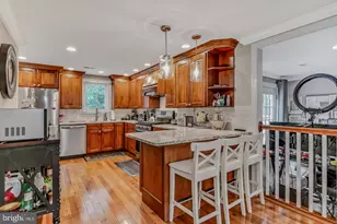 609 Haws Ln, Oreland, PA 19075 - Photo 3
