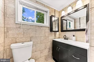 1558 St James Pl, Abington, PA 19001 - Photo 27