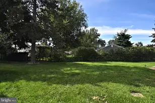 902 N York, Willow Grove, PA 19090 - Photo 25
