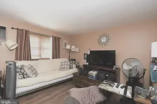 902 N York, Willow Grove, PA 19090 - Photo 5