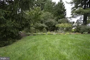 345 Colonial Ave, Collegeville, PA 19426 - Photo 21