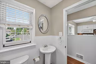 405 McKean Ct, North Wales, PA 19454 - Photo 7