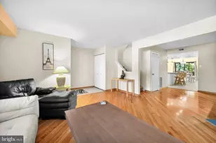 1008 Stonybrook Dr, West Norriton, PA 19403 - Photo 5