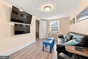 407 Jefferson St, Bridgeport, PA 19405 - Photo 5