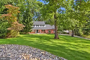 990 Stevens Ln, Wayne, PA 19087 - Photo 3