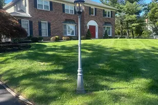 685 Wyndrise Dr, Blue Bell, PA 19422 - Photo 3