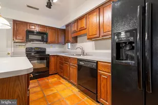 23 Highgate Ln, Blue Bell, PA 19422 - Photo 17