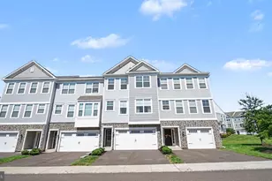 125 Larrabee Wy, Royersford, PA 19468 - Photo 3
