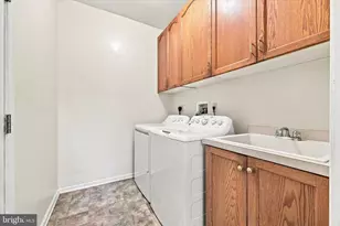 2020 Sweetgum Ln, Collegeville, PA 19426 - Photo 21
