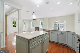 199 Country Club Dr, Telford, PA 18969 - Photo 29