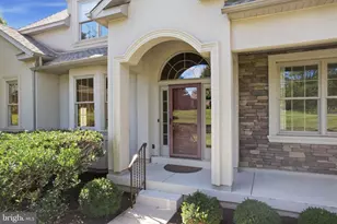 199 Country Club Dr, Telford, PA 18969 - Photo 7