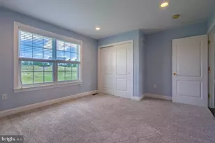 576 Championship Dr, Harleysville, PA 19438 - Photo 35