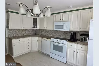 675 Fulton Street, Conshohocken, PA 19428 - Photo 9