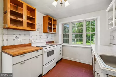 391 E Montgomery Avenue, Wynnewood, PA 19096 - Photo 13