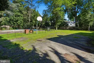 391 E Montgomery Avenue, Wynnewood, PA 19096 - Photo 33
