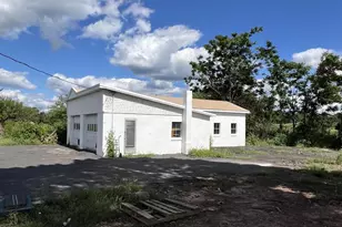 1240 E 6th St, Red Hill, PA 18076 - Photo 3