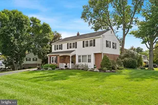 344 Knoll Rd, Plymouth Meeting, PA 19462 - Photo 1