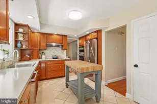 344 Knoll Rd, Plymouth Meeting, PA 19462 - Photo 11