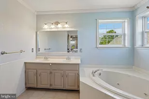 653 Truman Ct, Harleysville, PA 19438 - Photo 31