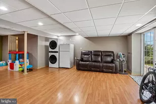 653 Truman Ct, Harleysville, PA 19438 - Photo 41