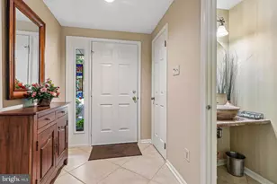 68 Highgate Ln, Blue Bell, PA 19422 - Photo 3