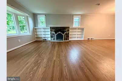 300 Winding Way, Glenside, PA 19038 - Photo 1
