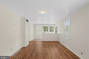 881 Rock Ln, Elkins Park, PA 19027 - Photo 7