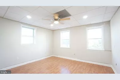 17 W Main Street, Lansdale, PA 19446 - Photo 9
