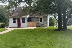 1538 Green Lane Rd, Lansdale, PA 19446 - Photo 3