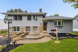 105 Overlook Ave, Willow Grove, PA 19090 - Photo 1