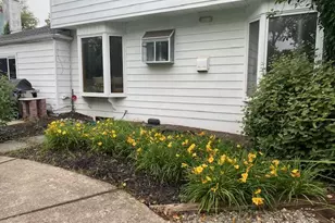 2908 Village Green Ln, Norristown, PA 19403 - Photo 3