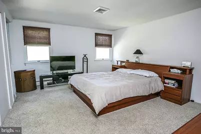 2908 Village Green Lane, Norristown, PA 19403 - Photo 25