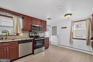 921 Hale St, Pottstown, PA 19464 - Photo 5