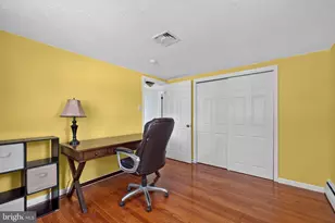 921 Hale St, Pottstown, PA 19464 - Photo 9
