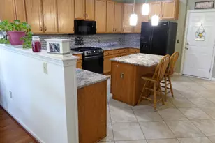 2032 Hayward Ave, Pennsburg, PA 18073 - Photo 5