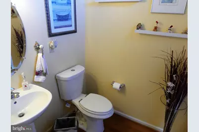 2032 Hayward Avenue, Pennsburg, PA 18073 - Photo 11
